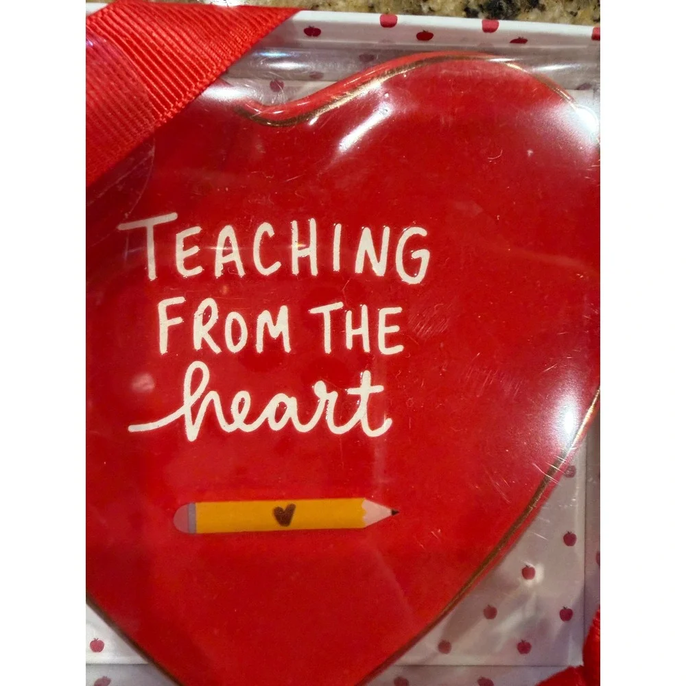 Dayna Lee Collection Teaching From The Heart Red Ceramic Heart Trinket Tray NIB